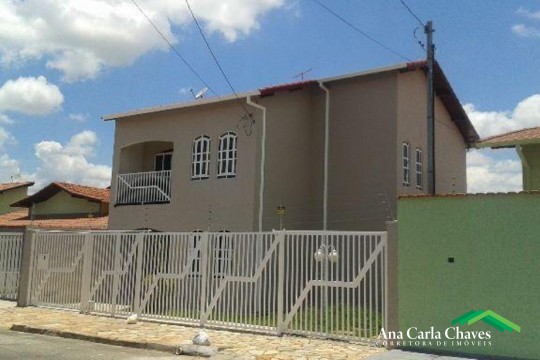 VENDE-SE CASA NO BAIRRO SÃO CARLOS