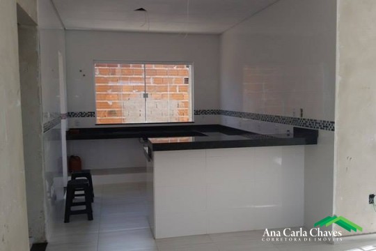 VENDE-SE CASA NO BAIRRO COLINAS DE SANTA BÁRBARA – EM FASE DE ACABAMENTO