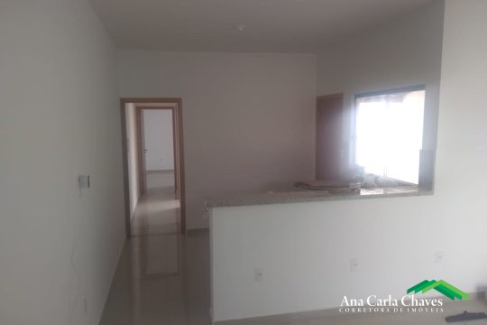 VENDE-SE EXCELENTE CASA NO BAIRRO PARQUE REAL