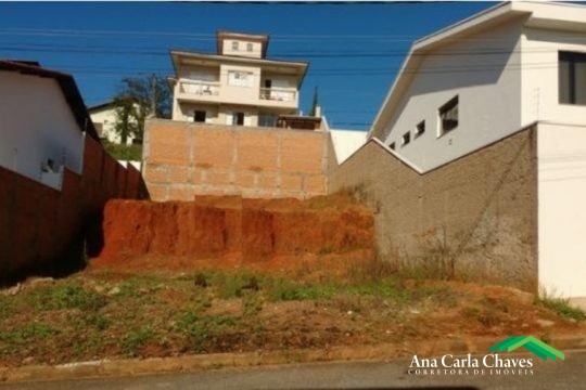 VENDE-SE EXCELENTE TERRENO NO BAIRRO COLINAS SANTA BARBARÁ