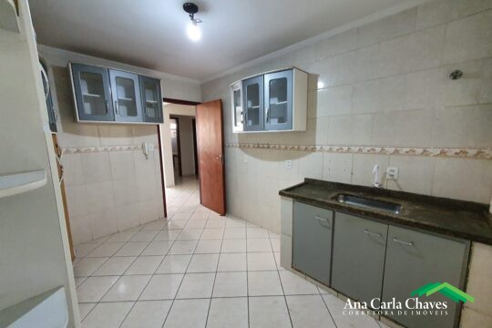 VENDE-SE APARTAMENTO NO BAIRRO MEDICINA