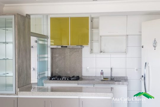 VENDE-SE EXCELENTE APARTAMENTO NO CONDOMINIO BARONESA I